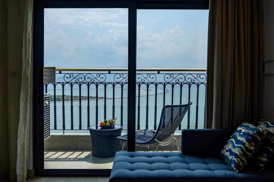 Golden Apartment With Sea View Đà Nẵng Extérieur photo